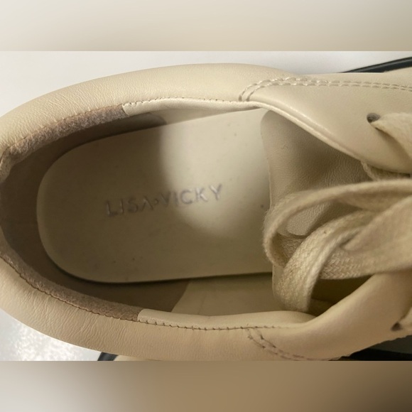 Lisa + Vicky women’s sneakers size 7.5 - Picture 6 of 7